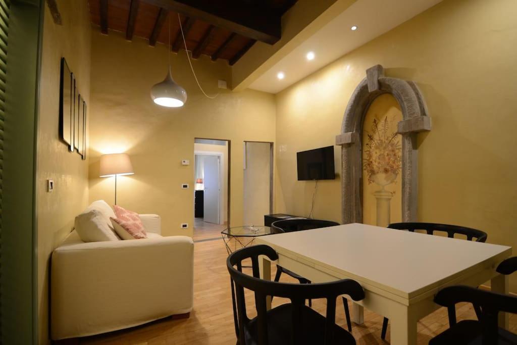 Apartment Palazzuolo 112 - Keys Of Italy *