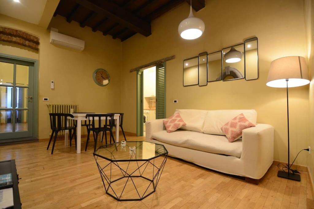 Apartment Palazzuolo 112 - Keys Of Italy